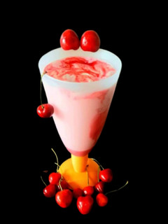 રોઝ લસ્સી(Rose lassi Recipe in Gujarati) રેસીપી મુખ્ય ફોટો