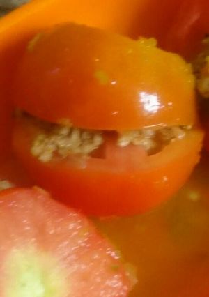 صورة لوصفة بندوره محشيه توم..... مقبلات