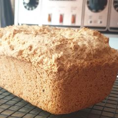 A picture of Beer bread.