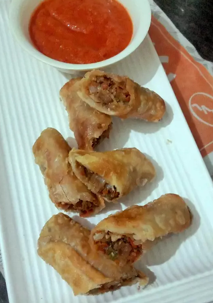 वेज स्प्रिंग रोल(veg spring roll recipe in hindi) रेसिपी मुख्य फोटो