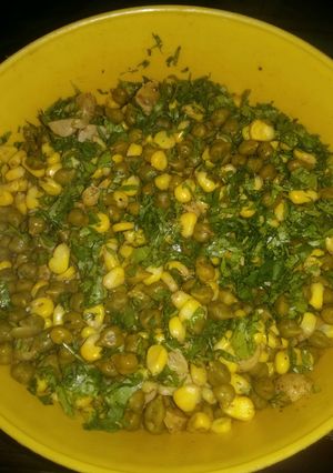 A picture of Mix green chole sweet corn or mashrom chaat.