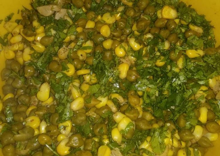 Steps to Make Ultimate Mix green chole sweet corn or mashrom chaat