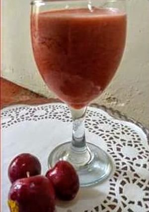 A picture of املی آلو بخارے کا شربت۔ Plum Tamarindo.