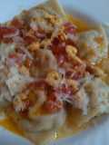 Ravioli ricotta e spinaci con datterini e gamberetti ☺