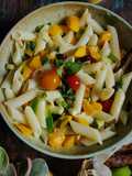 ম্যাঙ্গো পাস্তা স্যালাড (mango pasta salad recipe in Bengali)