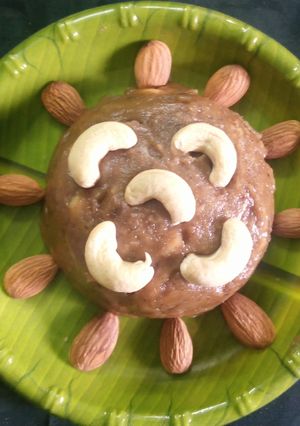 குலோப் ஜாமுன் மிக்ஸ் ஹல்வா(gulab jamun mix halwa recipe in tamil) செய்முறை முக்கிய புகைப்படம்