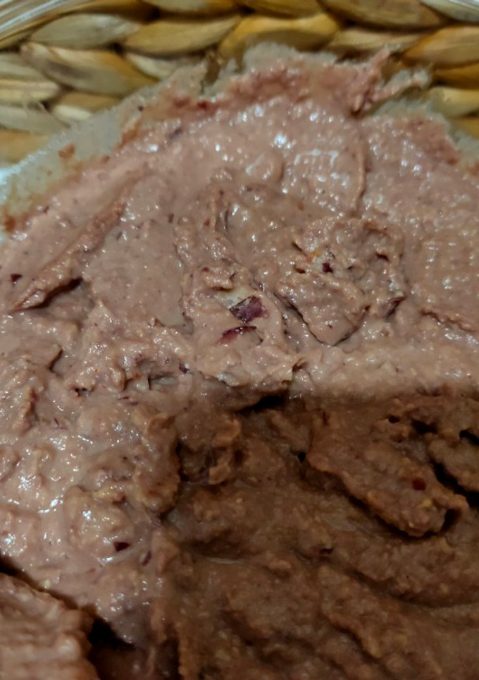 Una foto de Hummus de aceitunas kalamata en Thermomix