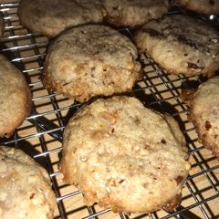 A picture of Toffee Pecan Cookies.