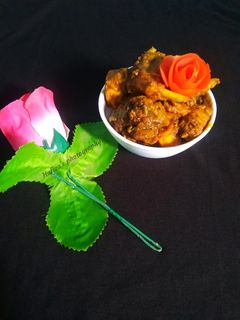 চিকেন কষা (chicken kosha recipe in Bengali) রেসিপির প্রধান ছবি