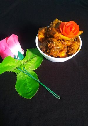 চিকেন কষা (chicken kosha recipe in Bengali) রেসিপির প্রধান ছবি