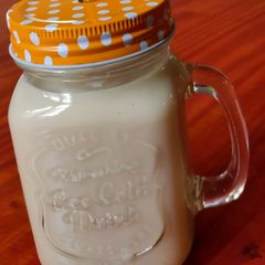A picture of Dates and Coconut milk.