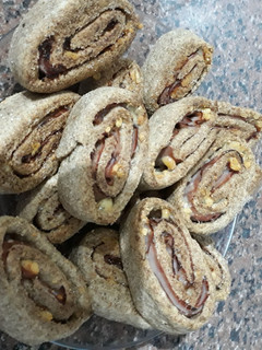 Una foto de Rollitos de jamón y queso con harina integral