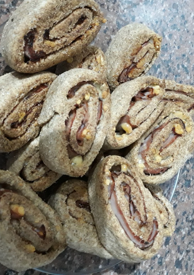 Una foto de Rollitos de jamón y queso con harina integral