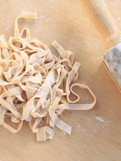 Una foto de Cómo hacer pasta fresca sin máquina