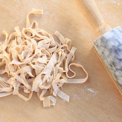 Cómo hacer pasta fresca sin máquina Receta de Cocina con Olaya y Pelayo-  Cookpad