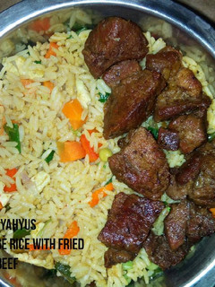 A picture of Chinese Rice with Fried Beef.