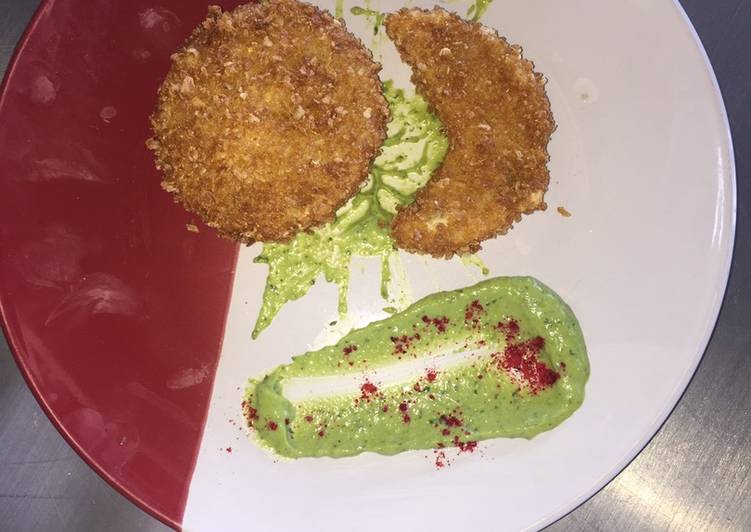 Pomme croquette con guacamole