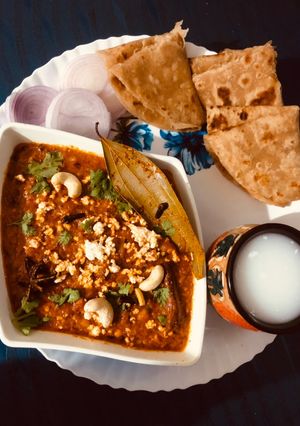 પંજાબી કાજુ કરી (Punjabi Kaju Curry Recipe in Gujarati) રેસીપી મુખ્ય ફોટો