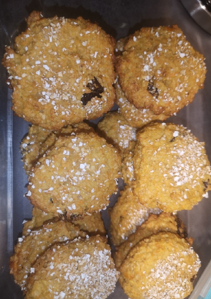 Una foto de Galletas de zanahoria, avena y pasas