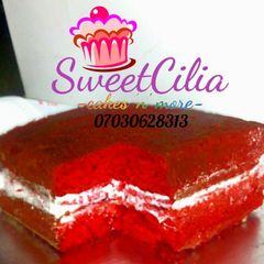 A picture of Red velvet cake.