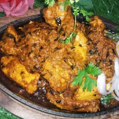 A picture of Chicken masala.