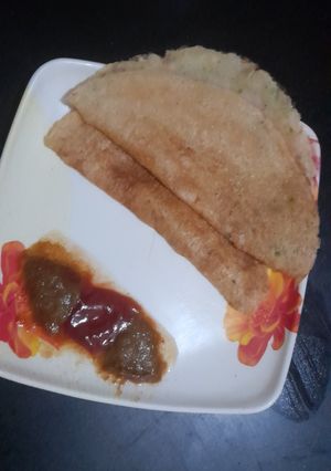 सूजी डोसा (suji dosa recipe in Hindi) रेसिपी मुख्य फोटो