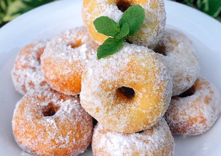 Resep Classic Powdered Doughnuts (Donat Gula) Anti Gagal