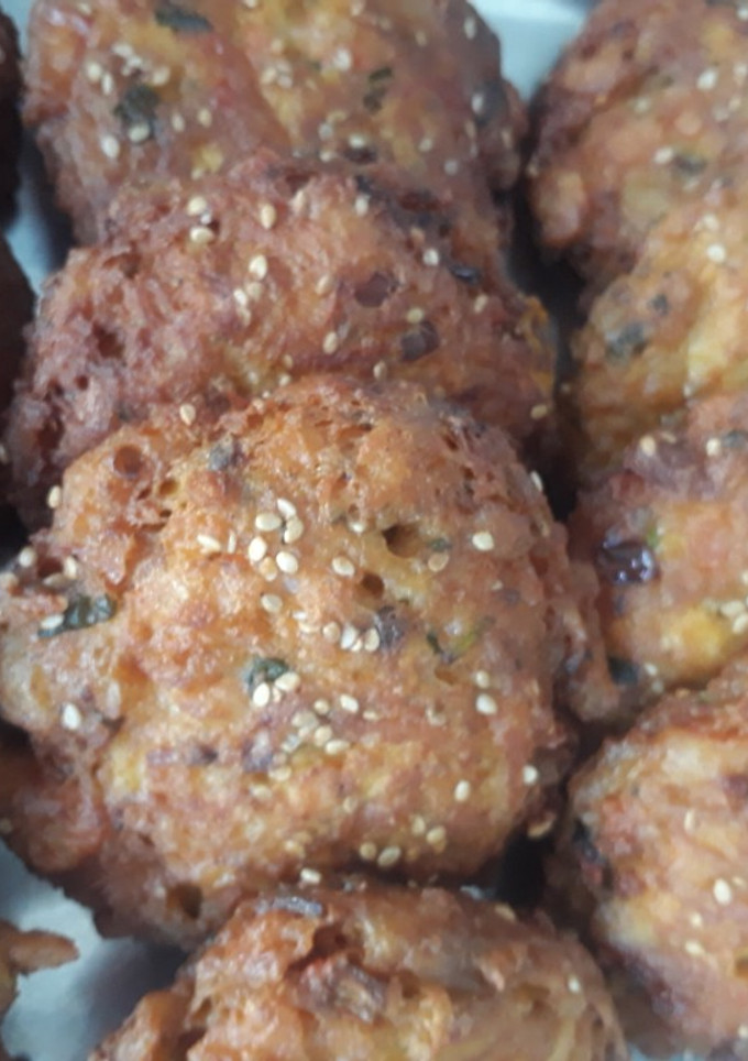 Una foto de Tortas de camarón con pollo