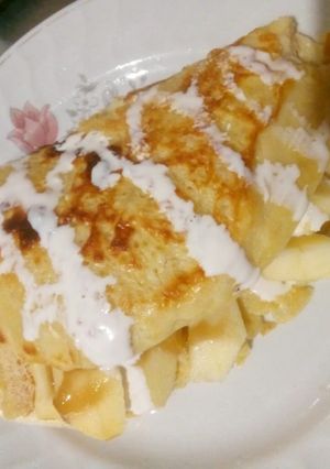 Una foto de Crepe de manzana 🍎 (fruta opcional)