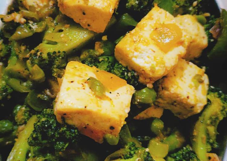 Steps to Make Quick Hara bhara Paneer 🥦🧅🥗 #cook123