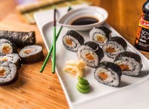 Maki sushi tekercs recept fotója