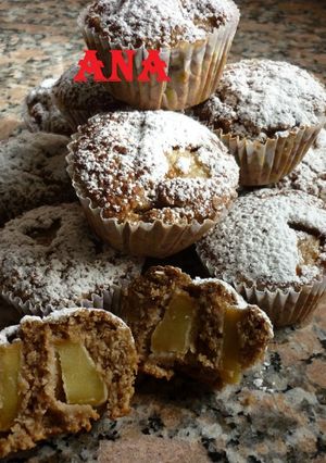 Una foto de Cupcakes de avena con manzana