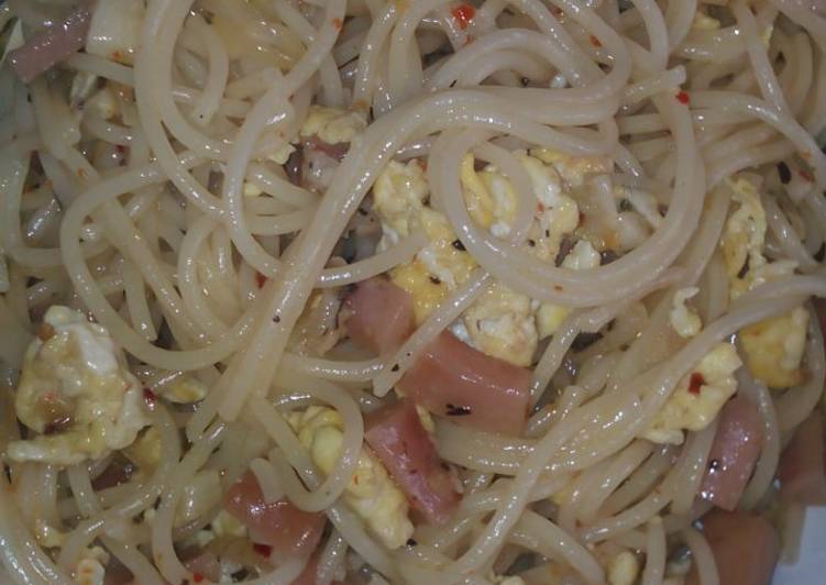 Spagetti Apa Adanya