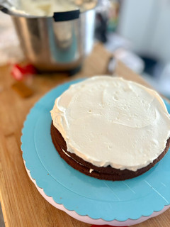 Una foto de Mousse de chocolate blanco - Especial para coberturas y rellenos de tarta