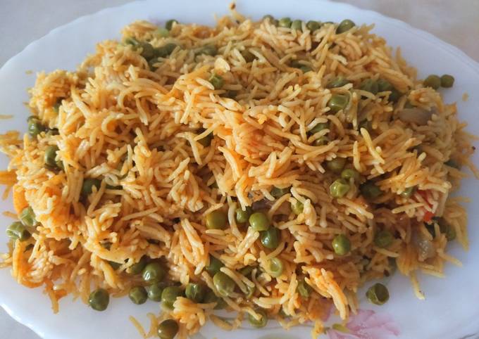 Masala matar pulao Recipe by Sheeza Wajid Siddiqui - Cookpad