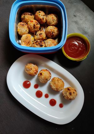 A picture of Vermicelli vegetables balls.