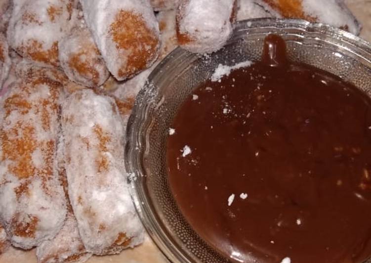 Easiest Way to Prepare Quick Churros with chocolate sauce