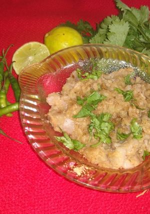 A picture of Singhara chat.