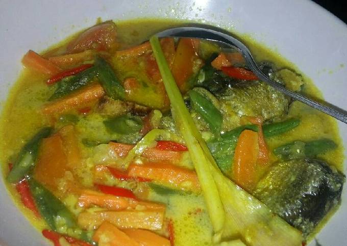 Resep Bandeng Bumbu Kuning, Sempurna