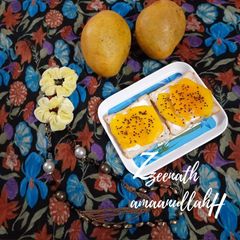 A picture of Mango and Cream Open Sandwich.