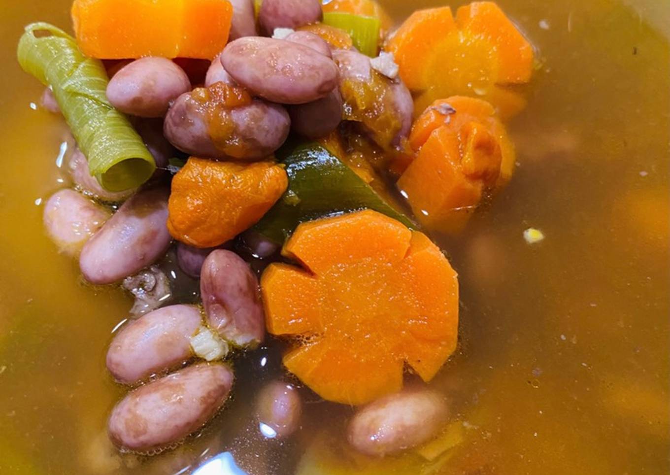 Sop Kacang Merah Kaldu Babi Super Sedap
