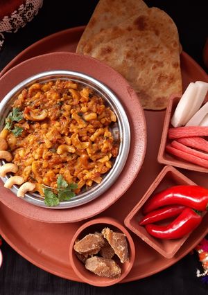 A picture of KATHIYAWADI KAJU GANTHIYA NU SHAK (Cashew Ganthiya Curry).