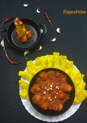 A picture of Bhangda Lasaniya Batata.