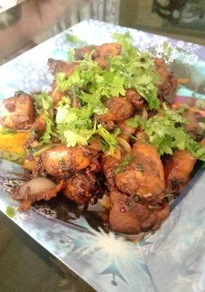 A picture of Chicken tikka Karahi 🍲🍲🍲.