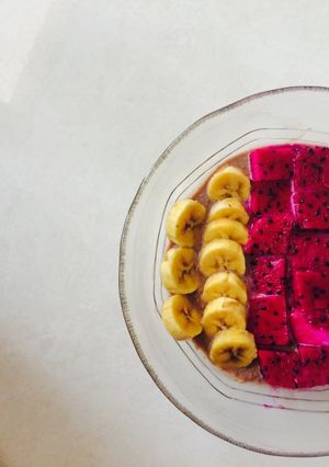 Foto resep Oatmeal bowl (pisang dan buah naga)