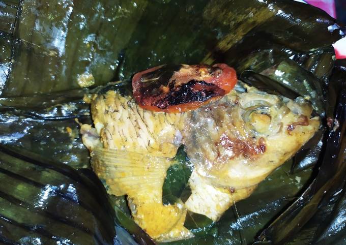 Resep Pepes Ikan Gurame Tradisional oleh Mudhofar Cookpad Resep Pepes Ikan Gurame Tradisional oleh Mudhofar Cookpad