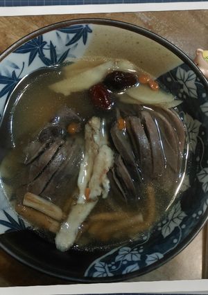 藥燉蔘鬚豬心 的食譜成品照片