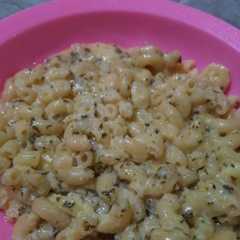 A picture of Simple mac and cheese.