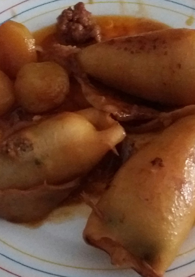 Una foto de Chipirones rellenos de carne magra picada de mi abuela Isabel