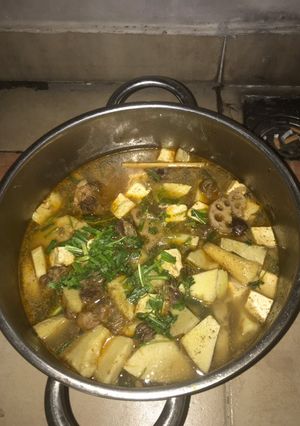 Hình của món Lẩu dê.